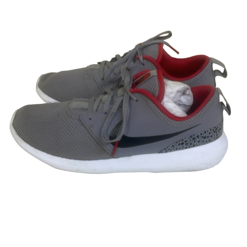Women’s Nike Rosche G Golf Shoes Size 8.5 Grey Black And White Lace Up